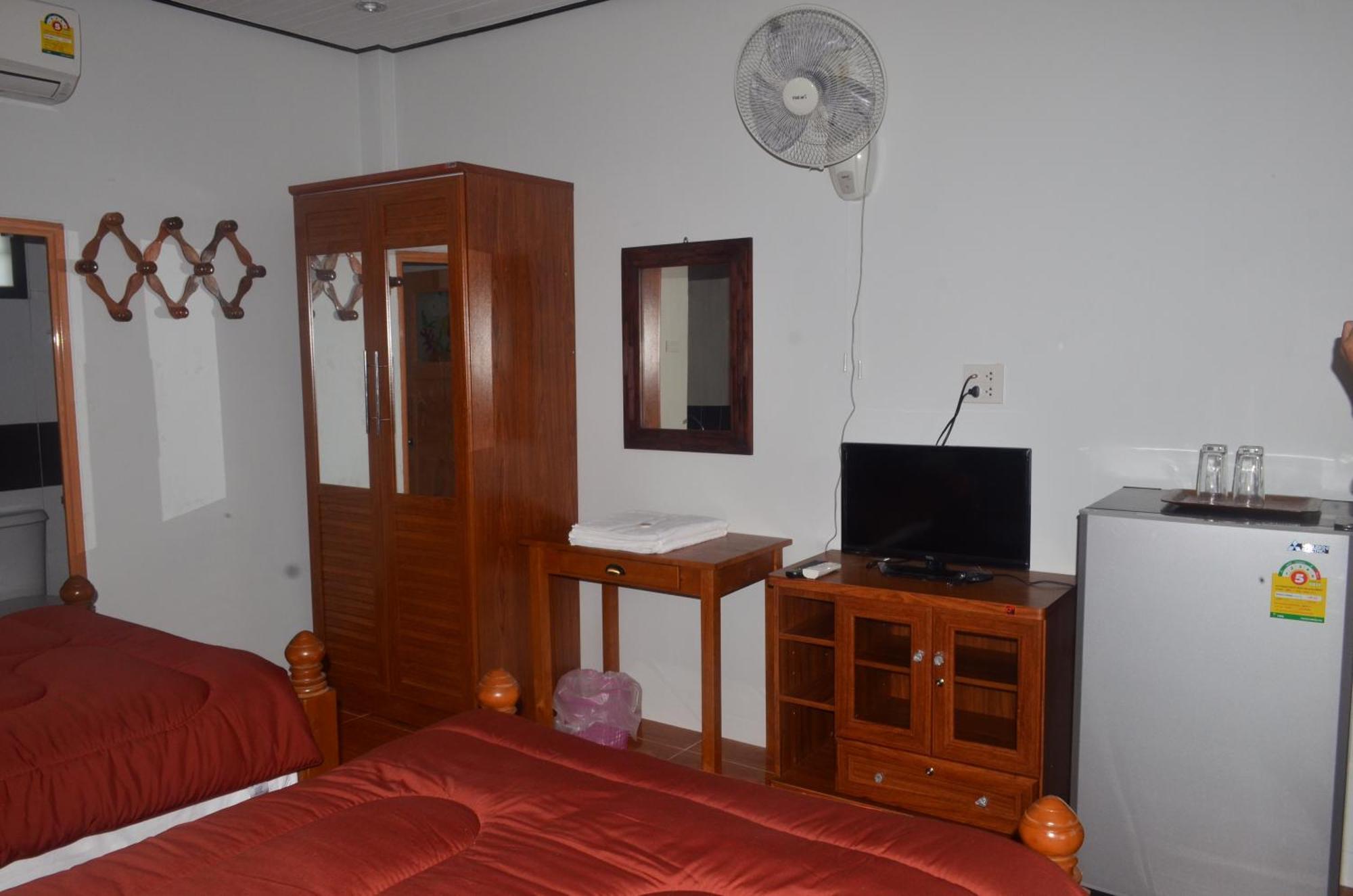 Hotel Phongpipat Lanta Mansion Ko Lanta Habitación foto